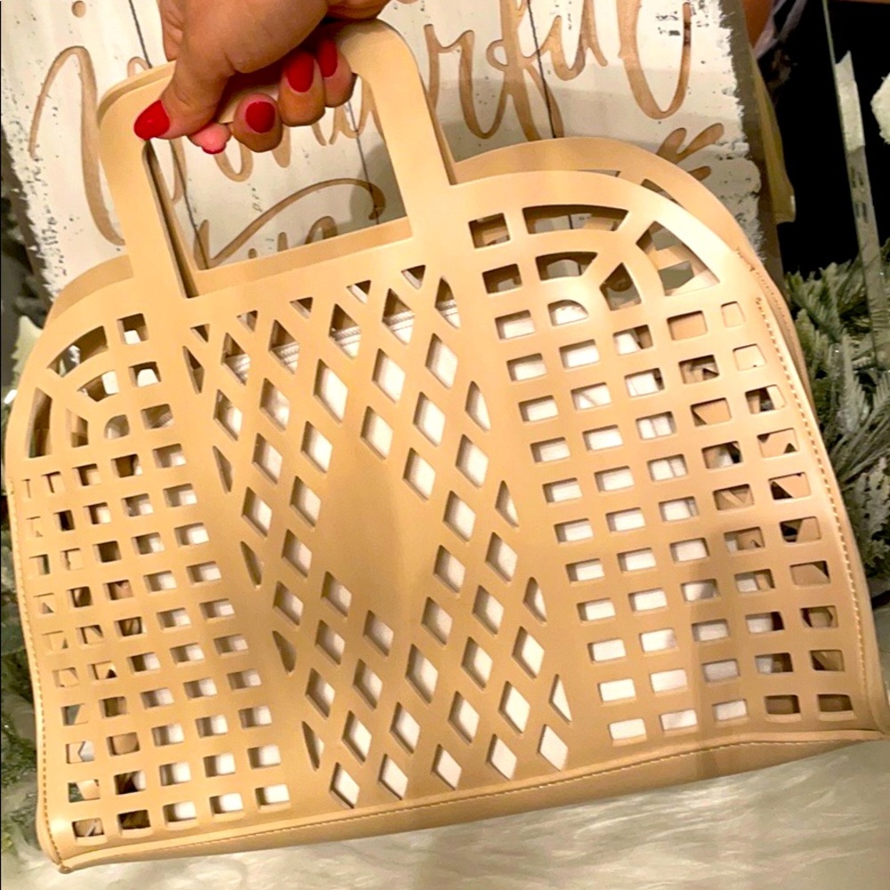 Vegan Leather Handbag - Picture 3 of 7
